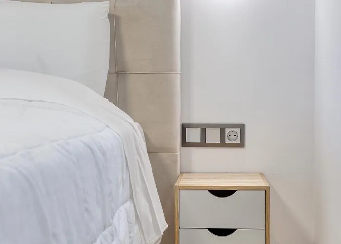 Thano's House 4 Apartman