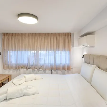 Thano's House 4 Апартаменты *