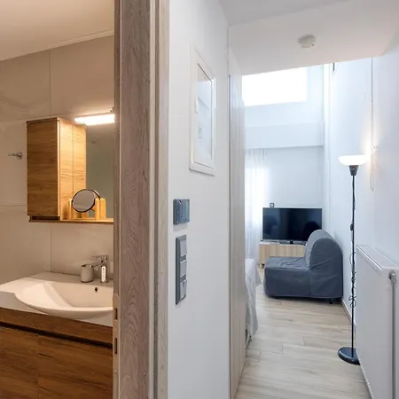 Thano's House 4 Апартаменты Волос