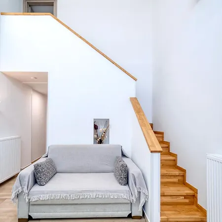 Thano's House 4 Апартаменты *