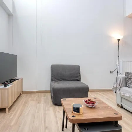 Thano's House 4 * Volos
